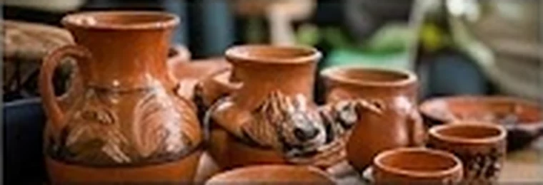 Vasijas de cerámica artesanal de Carmen de Viboral